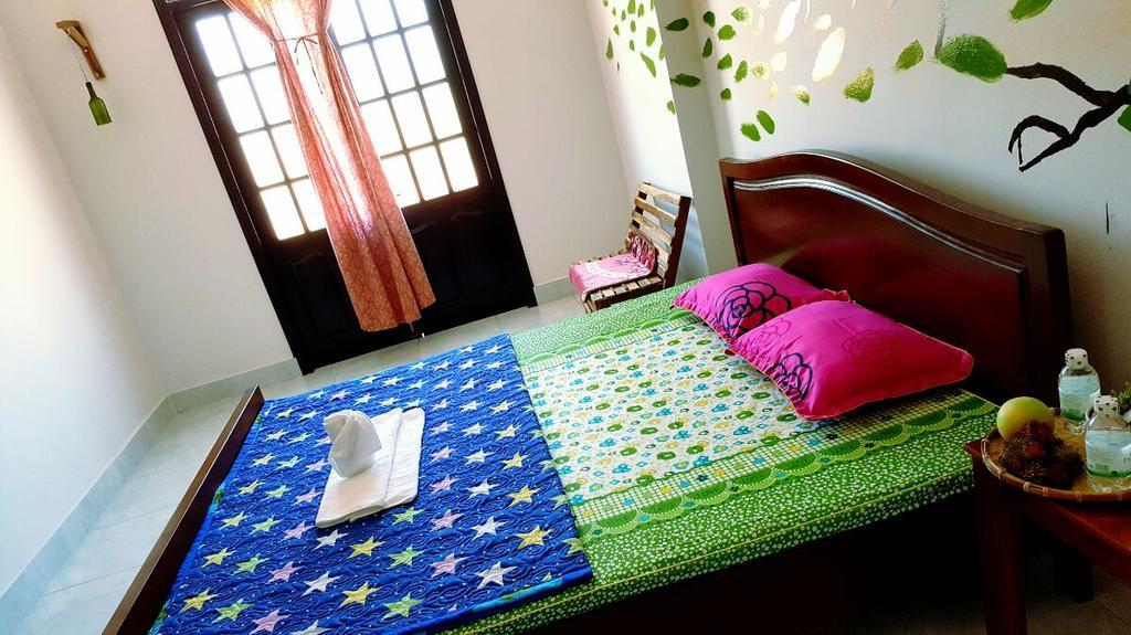 Little Home Hostel Vinh Hai Exterior foto