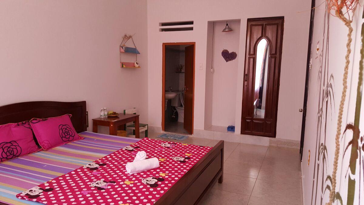 Little Home Hostel Vinh Hai Exterior foto